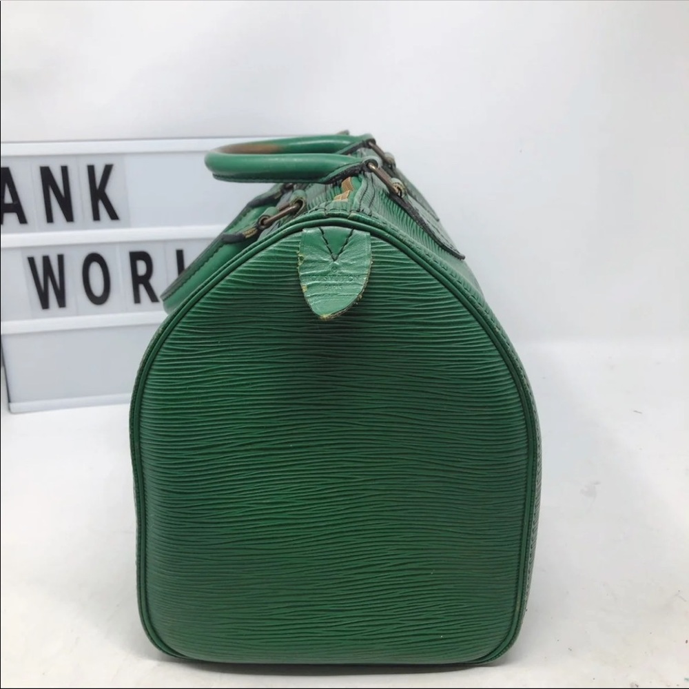Sold Louis Vuitton Green Speedy 30 Epi Leather Bag - Picture 3 of 8